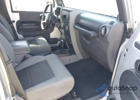 2008 Jeep Wrangler Unlimited X из США, поврежденный, VIN 1J4GA39168L592999